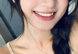 一边刷“51吃瓜”网页，一边想：今天的瓜靠谱吗？