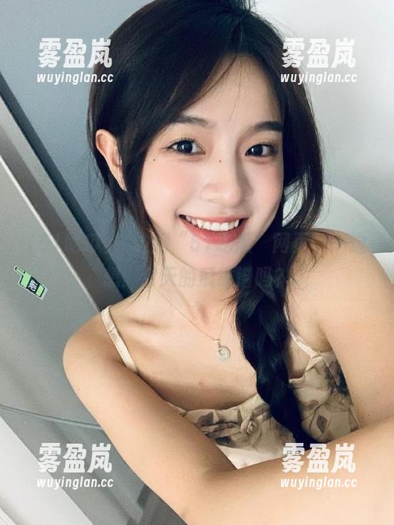 一边刷“51吃瓜”网页，一边想：今天的瓜靠谱吗？