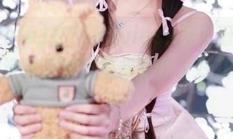 在718yulesx网页逛了一圈，心情没事但脑袋里却冒出了好几种联想！
