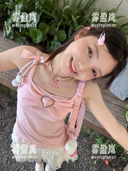 资源大放送！在“91吃瓜中心”找到你没想到的八卦食材，助你吃得更加尽兴。