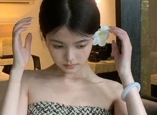 心中有千言万语，91吃瓜中心直达，看日新月异的瓜情！