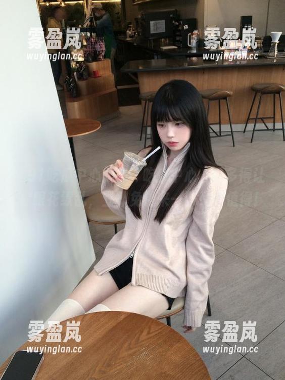 91吃瓜中心 在91吃瓜中心,瓜多得让你眼花缭乱,立即免费来一口!你值得!