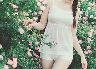 我在闲逛的时候，也不忘偶尔观看一下998.su，悠哉游哉。