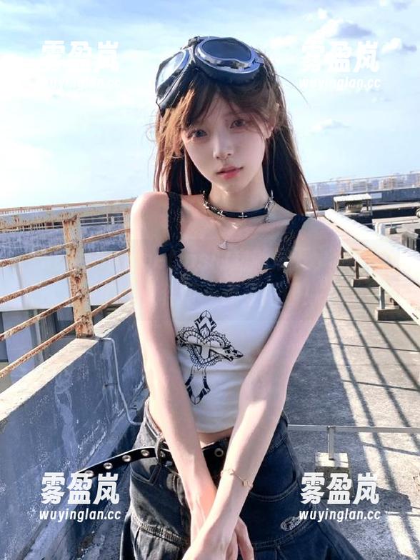 hlw hlw.betios的崭新展开,跟周围的小伙伴可一点不搭调!