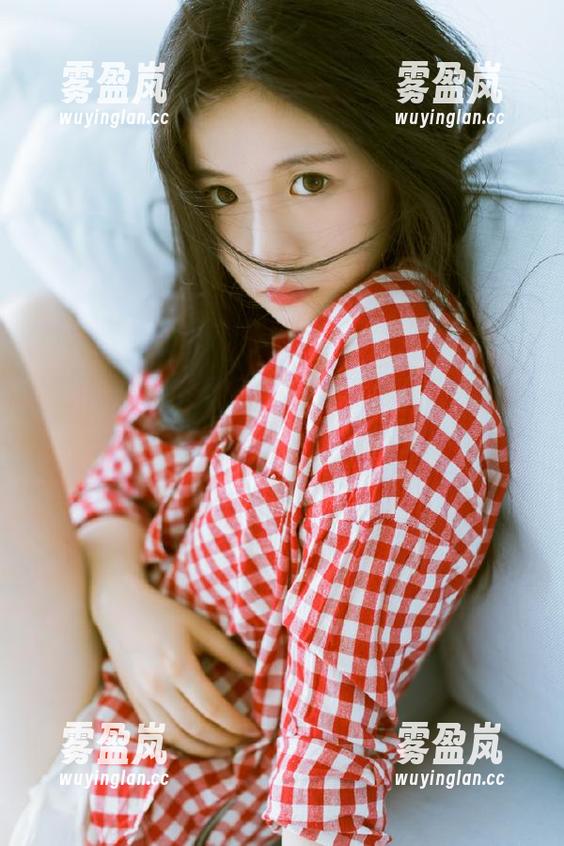 五一吃瓜 应用五一吃瓜苹果版,轻松获取网红们的黑料,娱乐无极限!