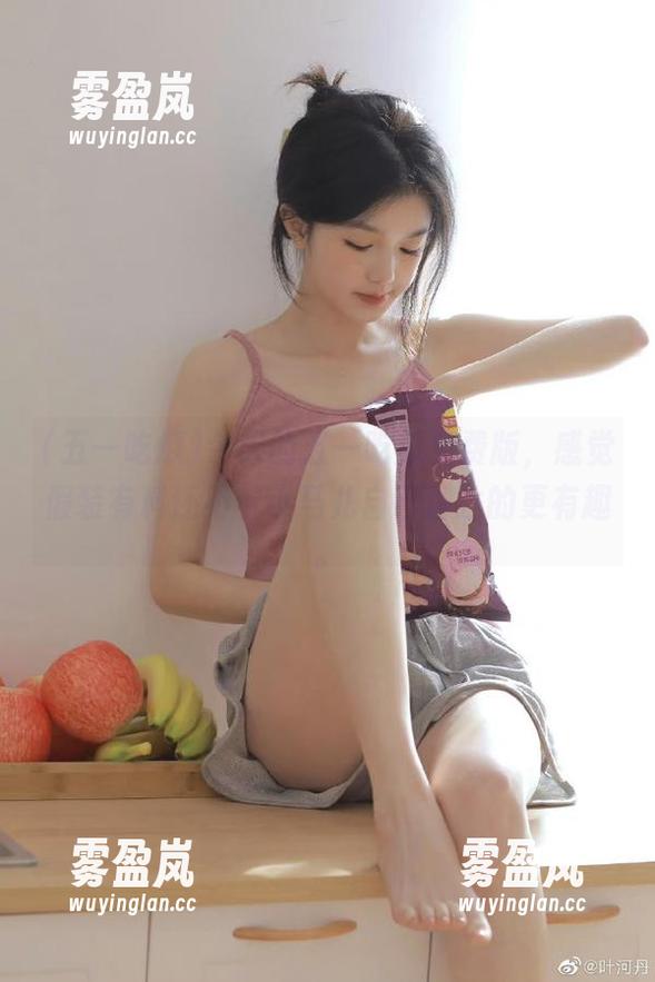 五一吃瓜 今天的五一吃瓜免费版,感觉假装有料还不若小马儿自己溜达的更有趣。