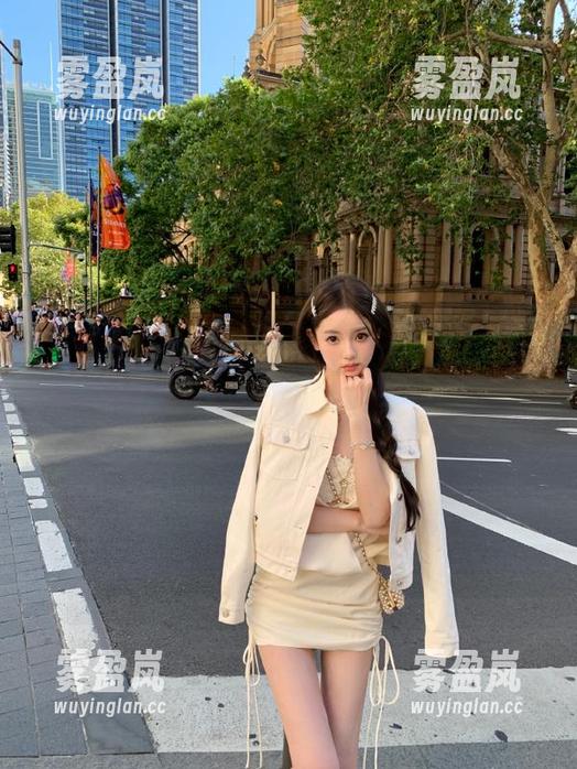 人人吃瓜网 在人人吃瓜网最新动态里打转,我开始怀疑自己的八卦能力了……