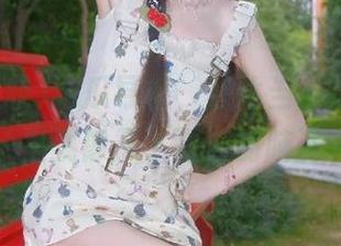 吃瓜导航，直达当下热搜，脑子里就像开了飞速的脑洞。