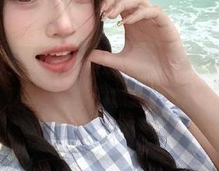 吃瓜网在线又发新歌，各种瓜不断更新，嘴里的瓜还没吃完呢！