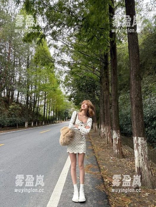 我在这个吃瓜网址的链接中跌入时空，可能我失去方向了…