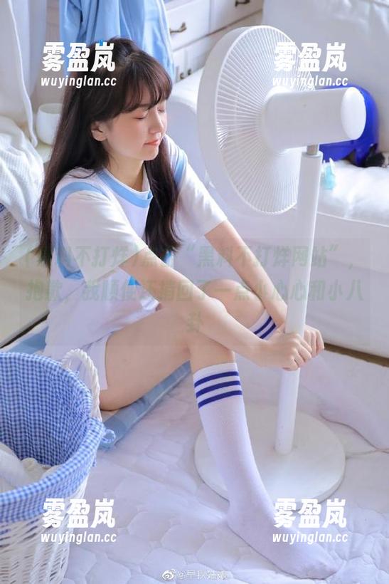 黑料不打烊 点击“黑料不打烊网站”,抱歉,我顺便还捎回了一点小心心和小八卦
