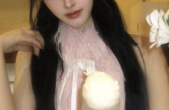 偶尔抬头，视频里全是zztt31su黑料不打烊的时刻！
