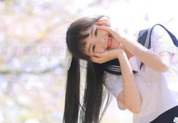 新入口直达“黑料不打烊”，居然让我感受到一种无烤焦感，像是甜蜜又莫名。