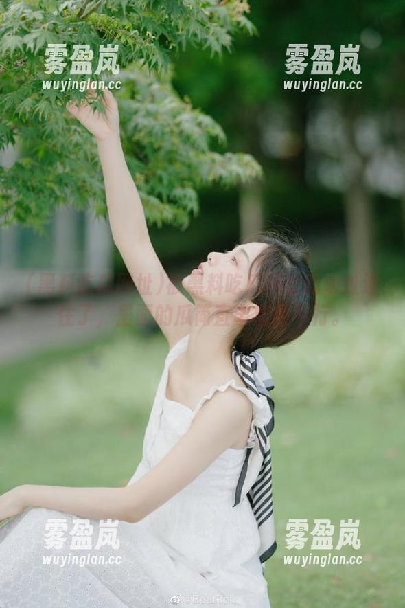 黑料吃瓜网址 被黑料吃瓜网址的地址迷住了,里面的瓜简直丰富得不行。