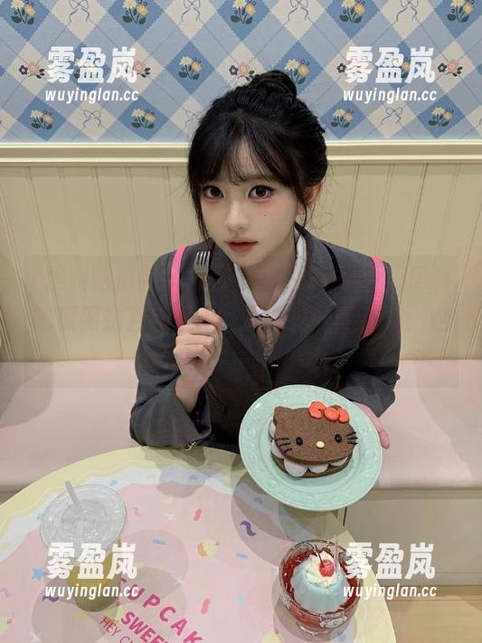 黑料吃瓜网站 抖音网红的阴暗面,黑料吃瓜网站直接送上,让我边吃瓜边想:这剧本也太精彩了吧!