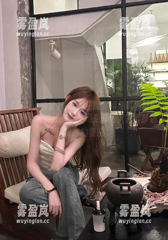 黑料正能量 在黑料正能量网站试图解锁那条无形的线路,密码是问题,答案却远比我想的复杂。