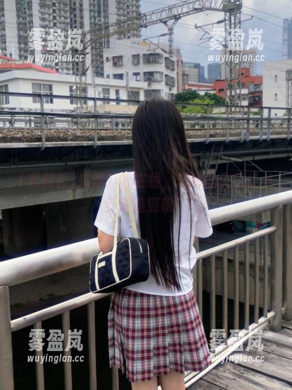 黑料社 来黑料社在线,巧妙的入口让八卦速递到家!